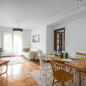 https://apartamento-muy-comodo-con-parking.sansebastianhotels.net
