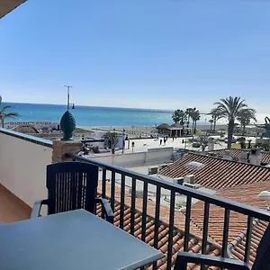 https://apartamento-jazmin-playamar-1-linea-de-playa.hotelsinnerja.org